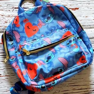 🆕️ CUTE DISNEY STITCH MINI BACKPACK 💙💕